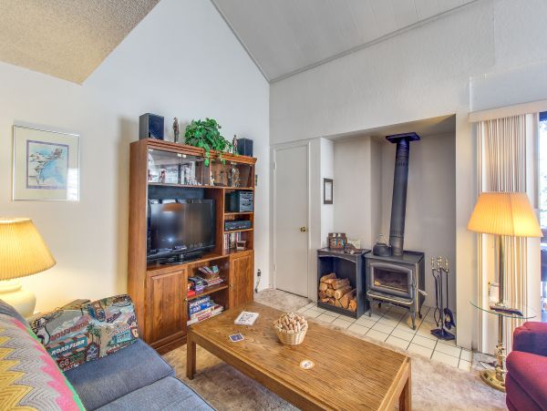 Yosemite Area Home 984723