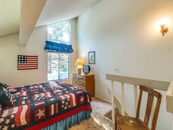 Yosemite Area Home 984723
