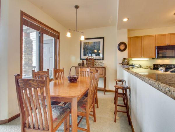Yosemite Area Home 984724
