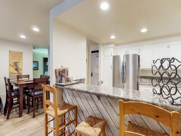 Yosemite Area Home 984725