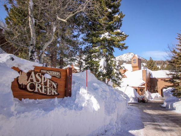 Yosemite Area Home 984725