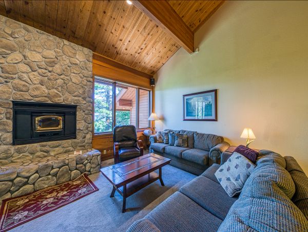 Yosemite Area Home 984726