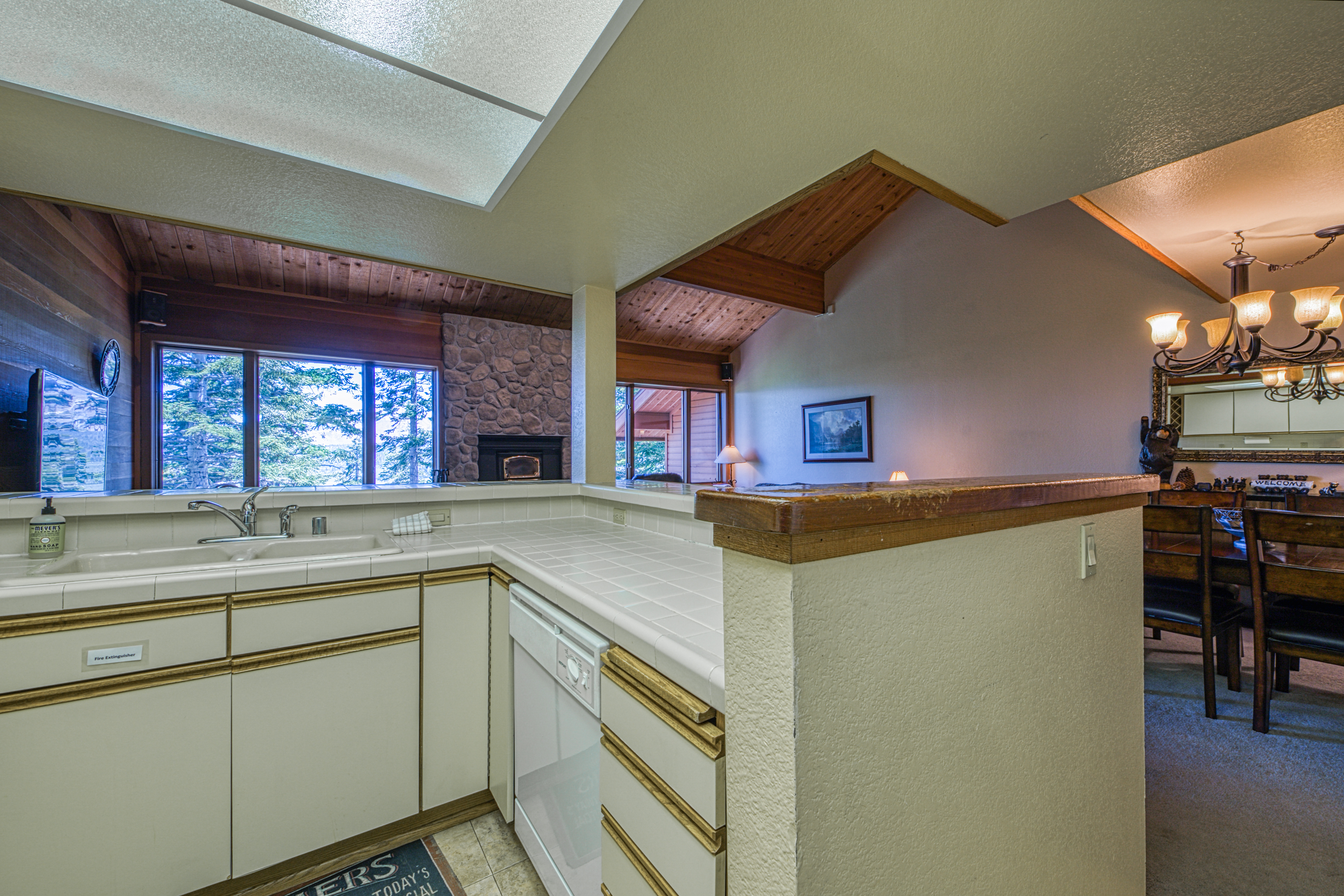Yosemite Area Home 984726