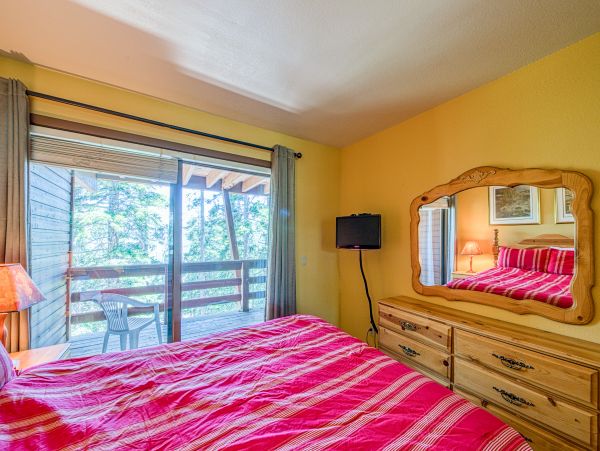 Yosemite Area Home 984726