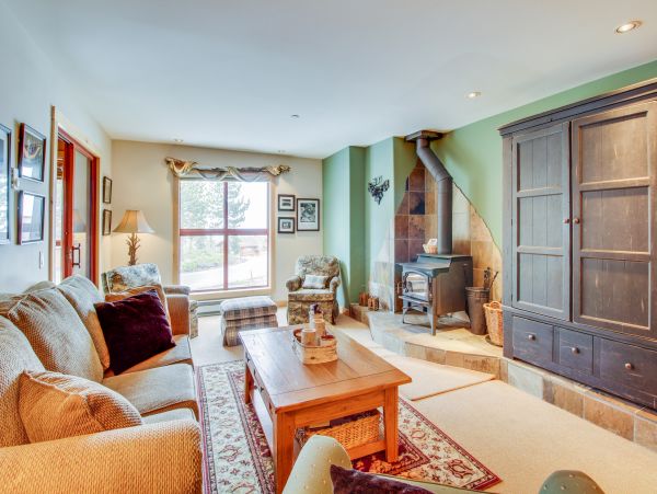 Yosemite Area Home 984728