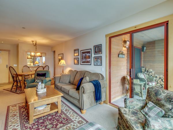 Yosemite Area Home 984728