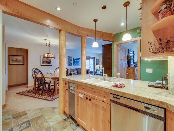 Yosemite Area Home 984728