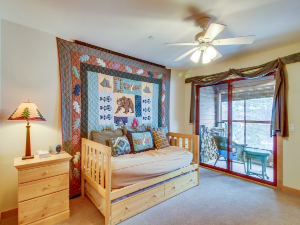 Yosemite Area Home 984728