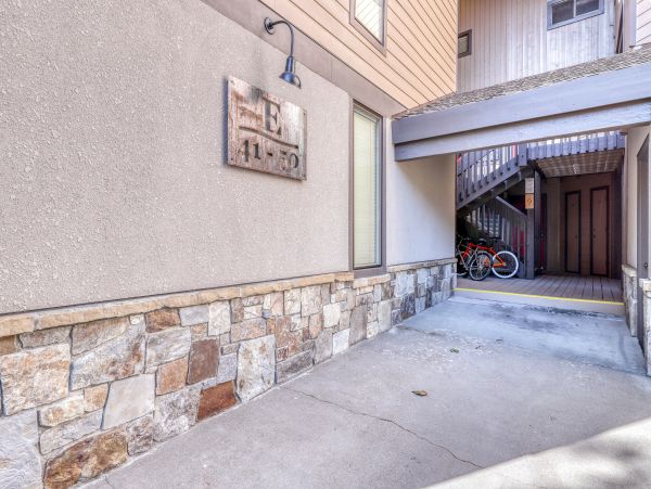 Yosemite Area Home 984729