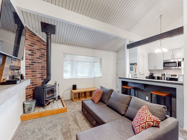 Yosemite Area Home 984730