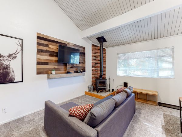 Yosemite Area Home 984730