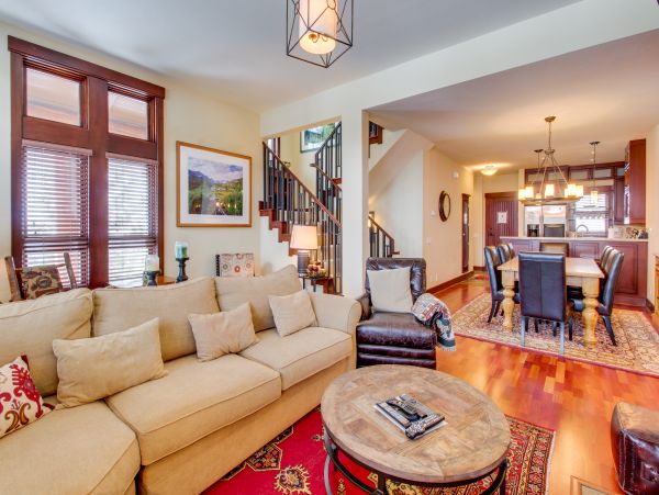 Yosemite Area Home 984732