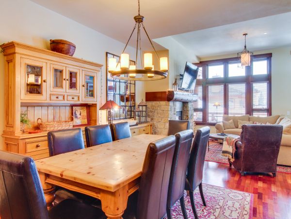 Yosemite Area Home 984732