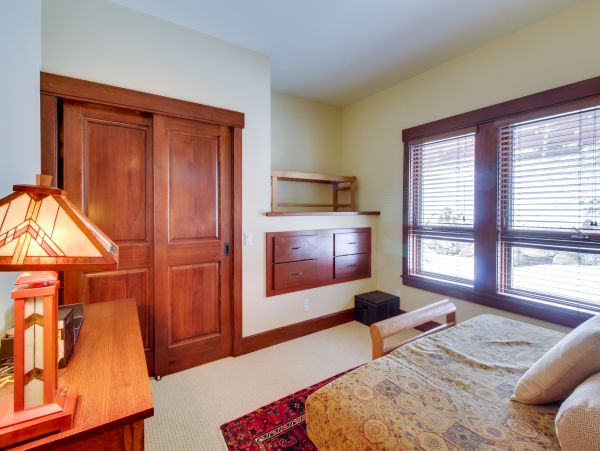Yosemite Area Home 984732