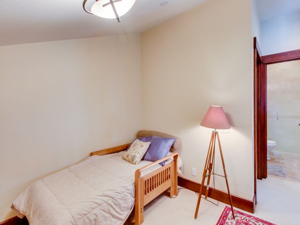 Yosemite Area Home 984732