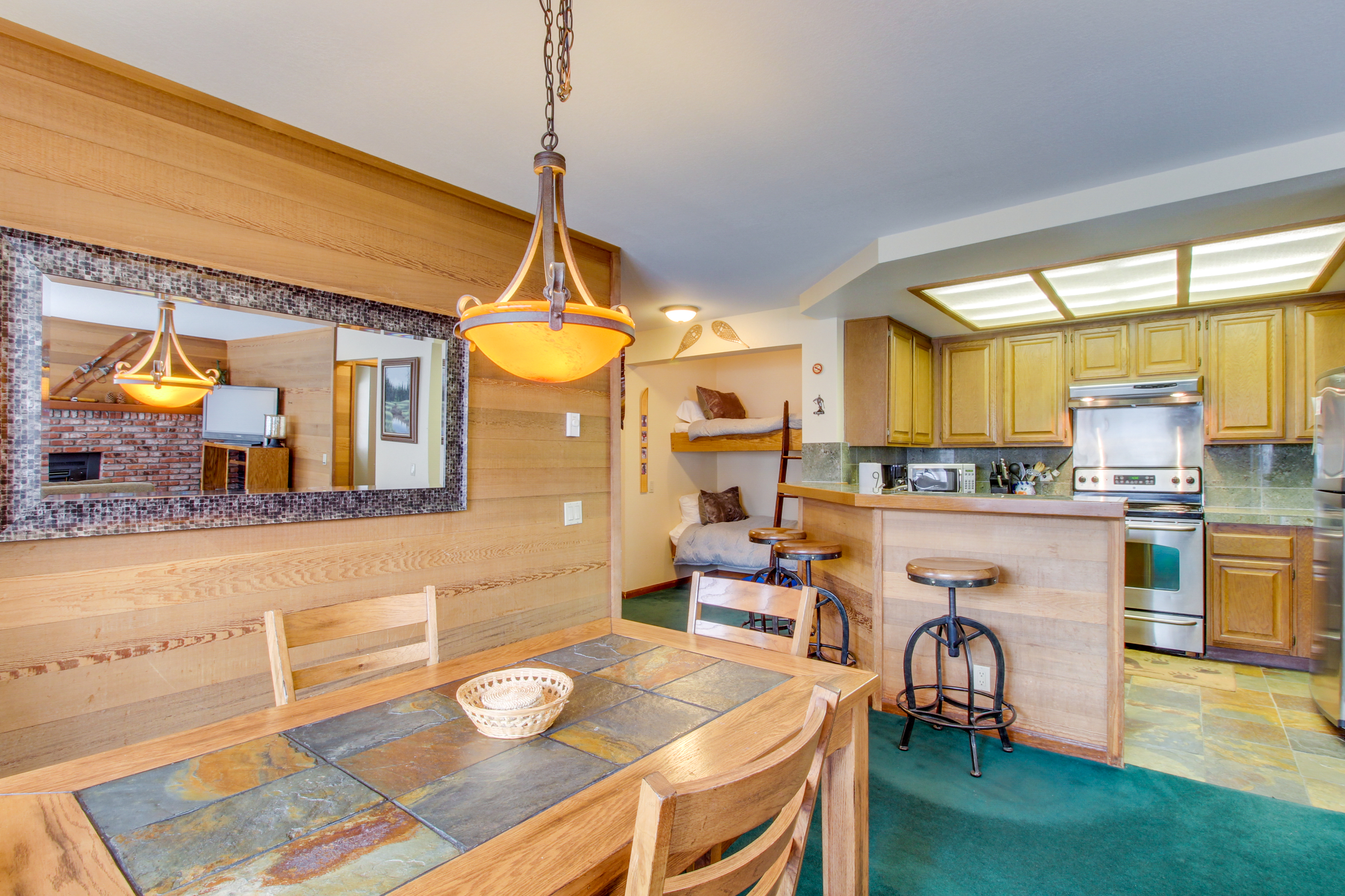 Yosemite Area Home 984733