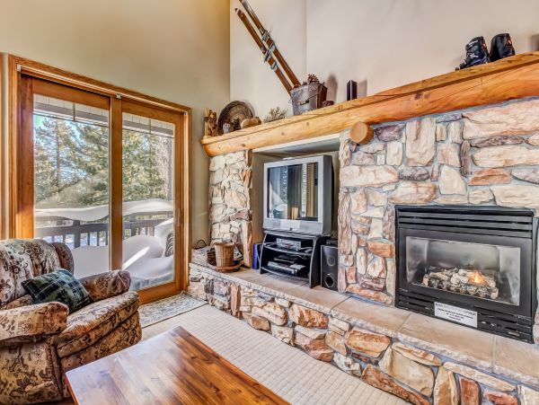Yosemite Area Home 984734