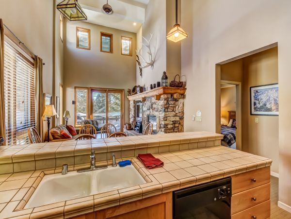 Yosemite Area Home 984734