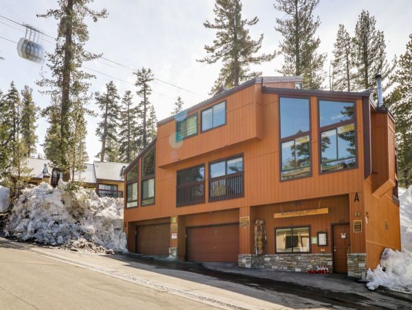 Yosemite Area Home 984735