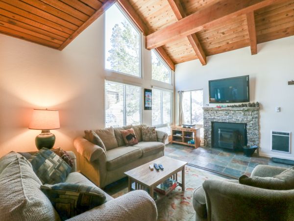 Yosemite Area Home 984735