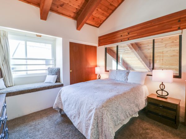 Yosemite Area Home 984735