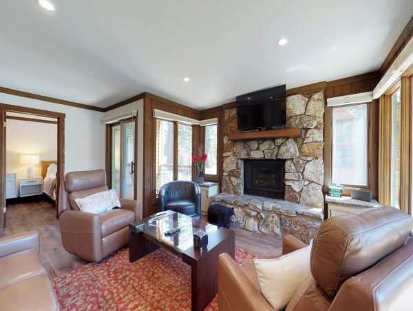 Yosemite Area Home 984737