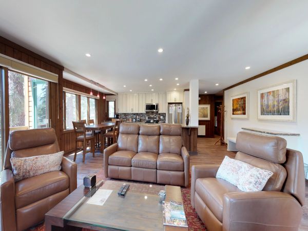 Yosemite Area Home 984737