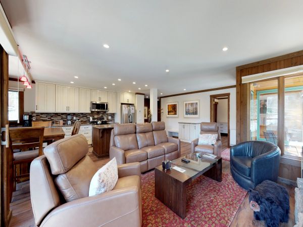 Yosemite Area Home 984737