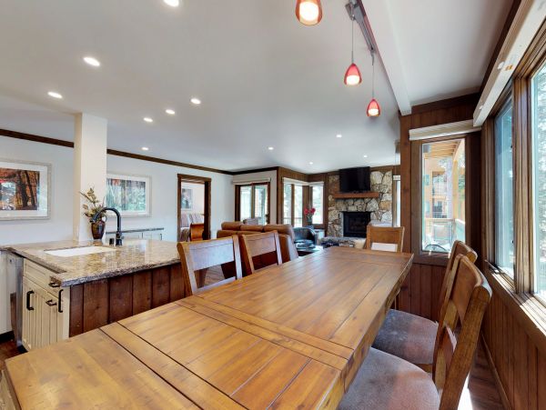 Yosemite Area Home 984737