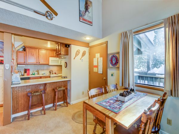 Yosemite Area Home 984739