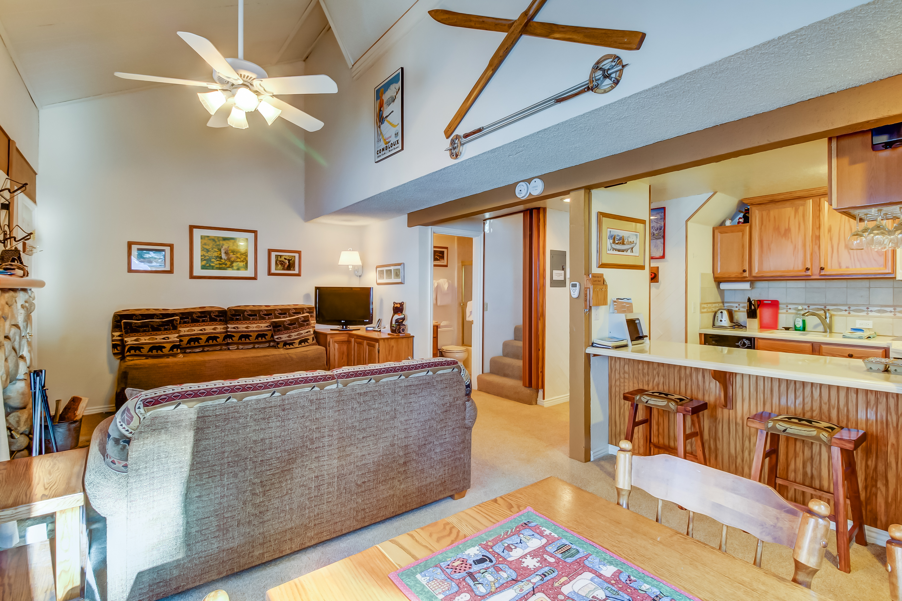 Yosemite Area Home 984739
