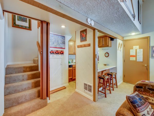 Yosemite Area Home 984739