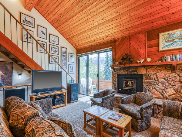 Yosemite Area Home 984740