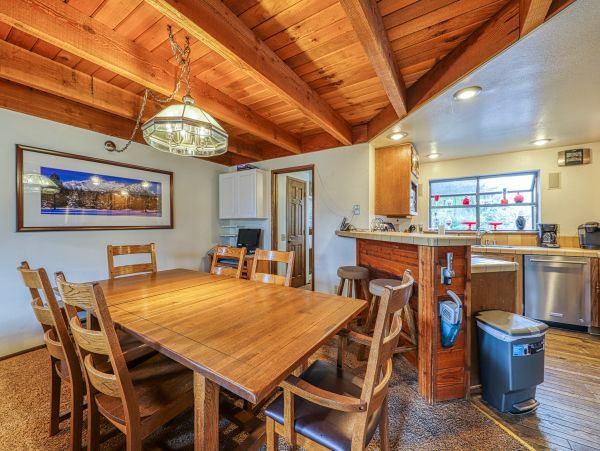 Yosemite Area Home 984740