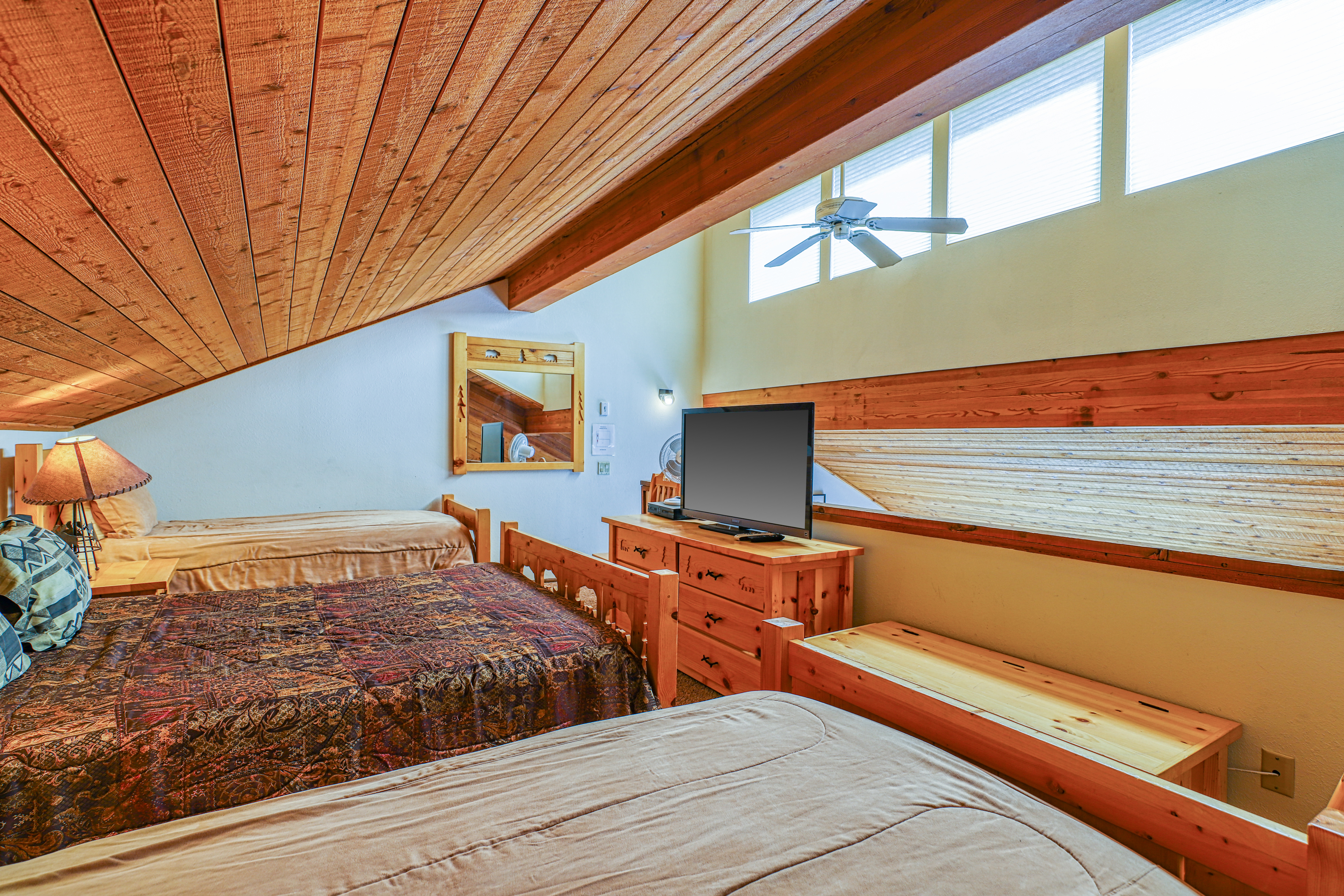 Yosemite Area Home 984740