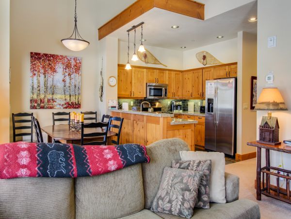 Yosemite Area Home 984741