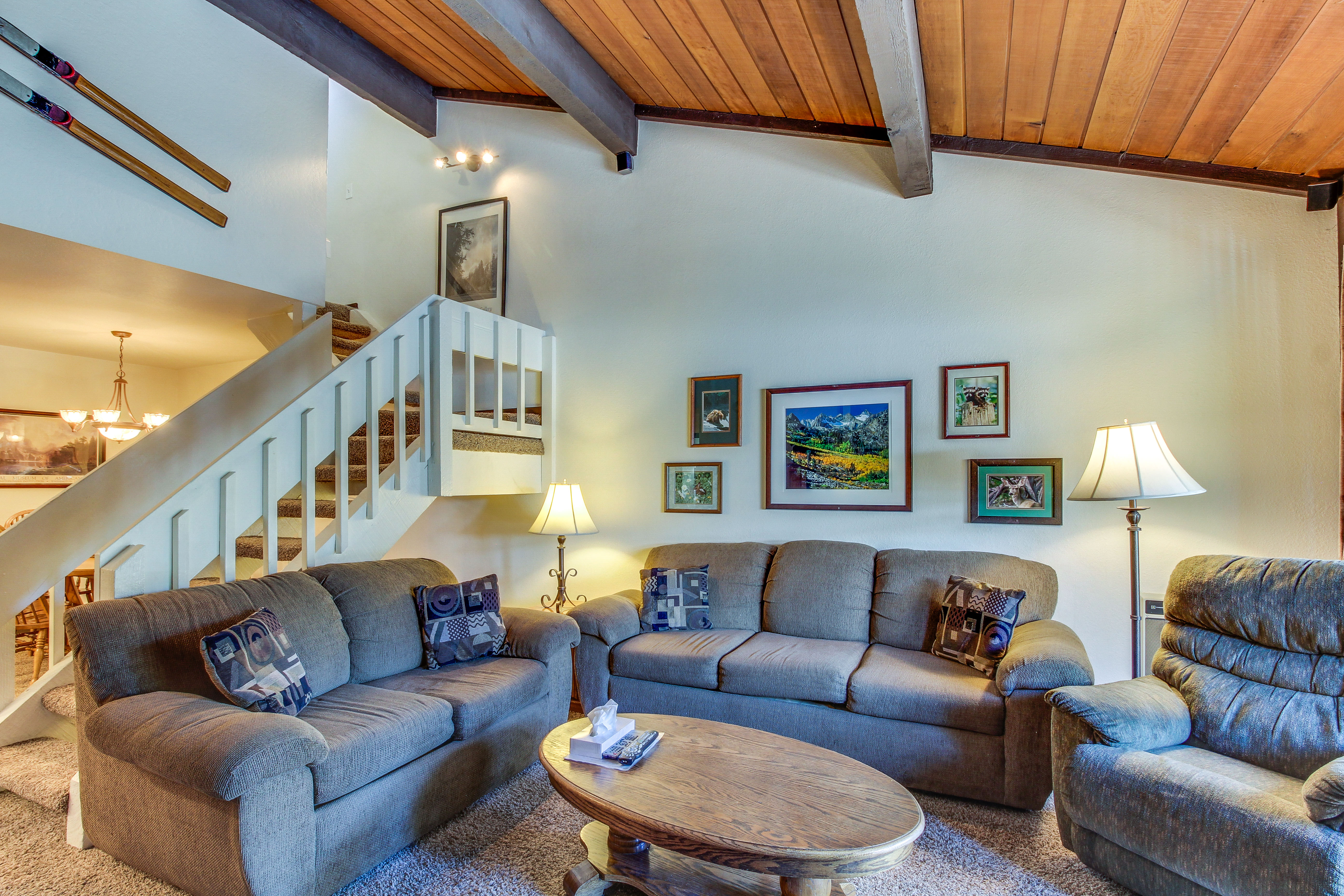 Yosemite Area Home 984742