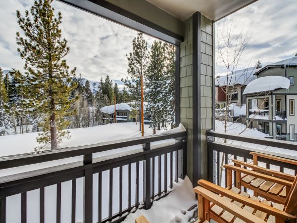Yosemite Area Home 984743