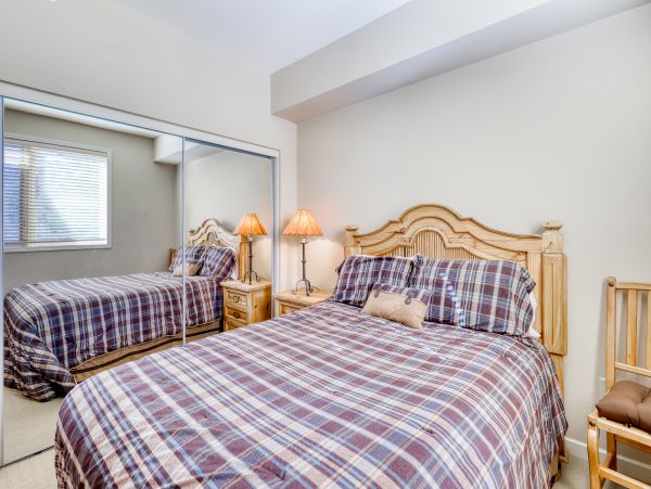 Yosemite Area Home 984743
