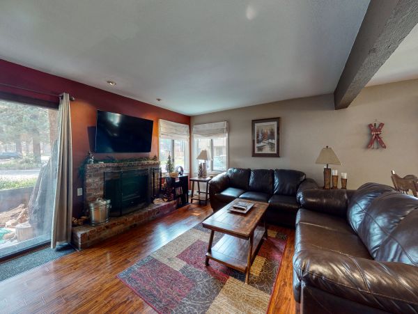 Yosemite Area Home 984744