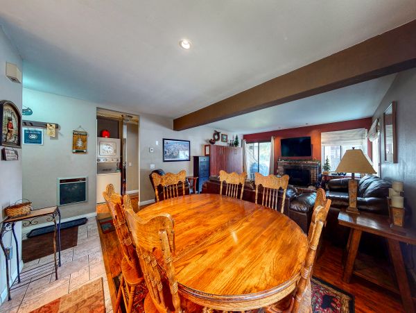 Yosemite Area Home 984744