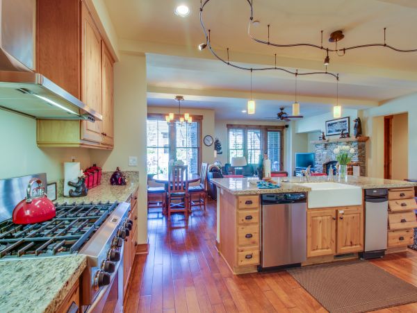 Yosemite Area Home 984745