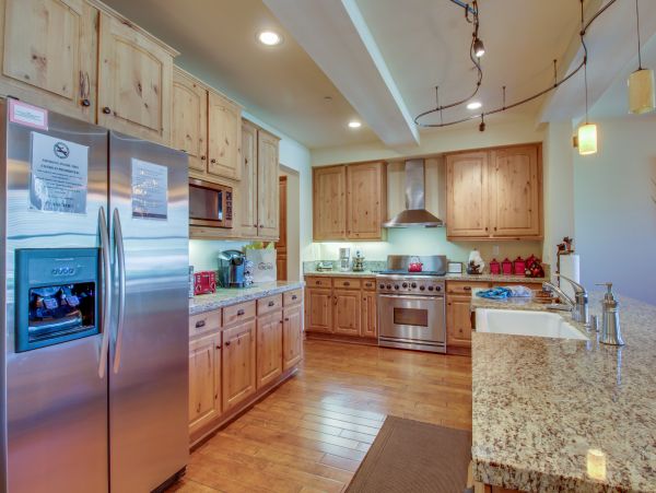 Yosemite Area Home 984745