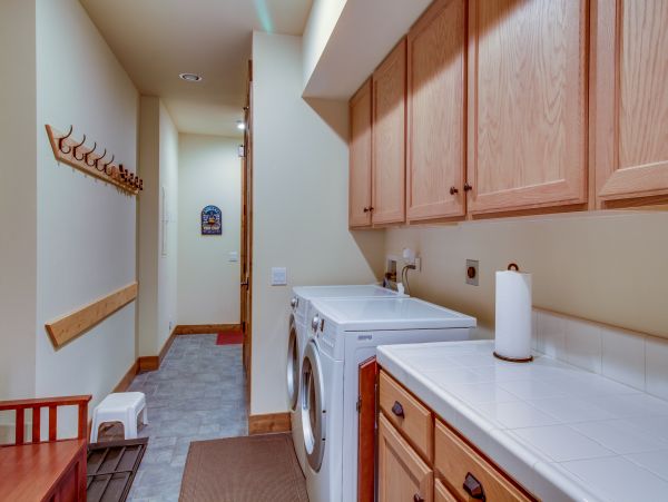 Yosemite Area Home 984745