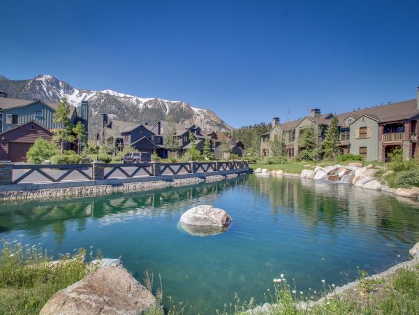 Yosemite Area Home 984745