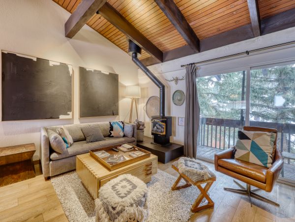 Yosemite Area Home 984746
