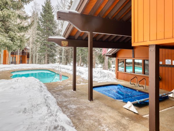 Yosemite Area Home 984746