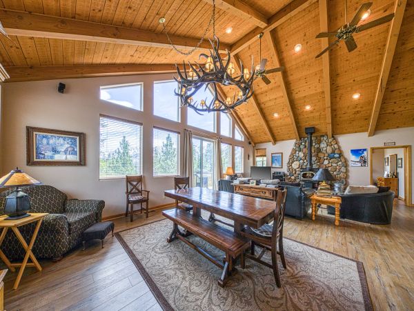 Yosemite Area Home 984747