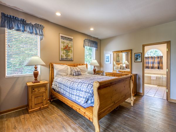 Yosemite Area Home 984747