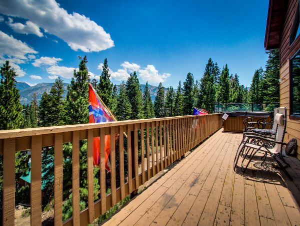 Yosemite Area Home 984747